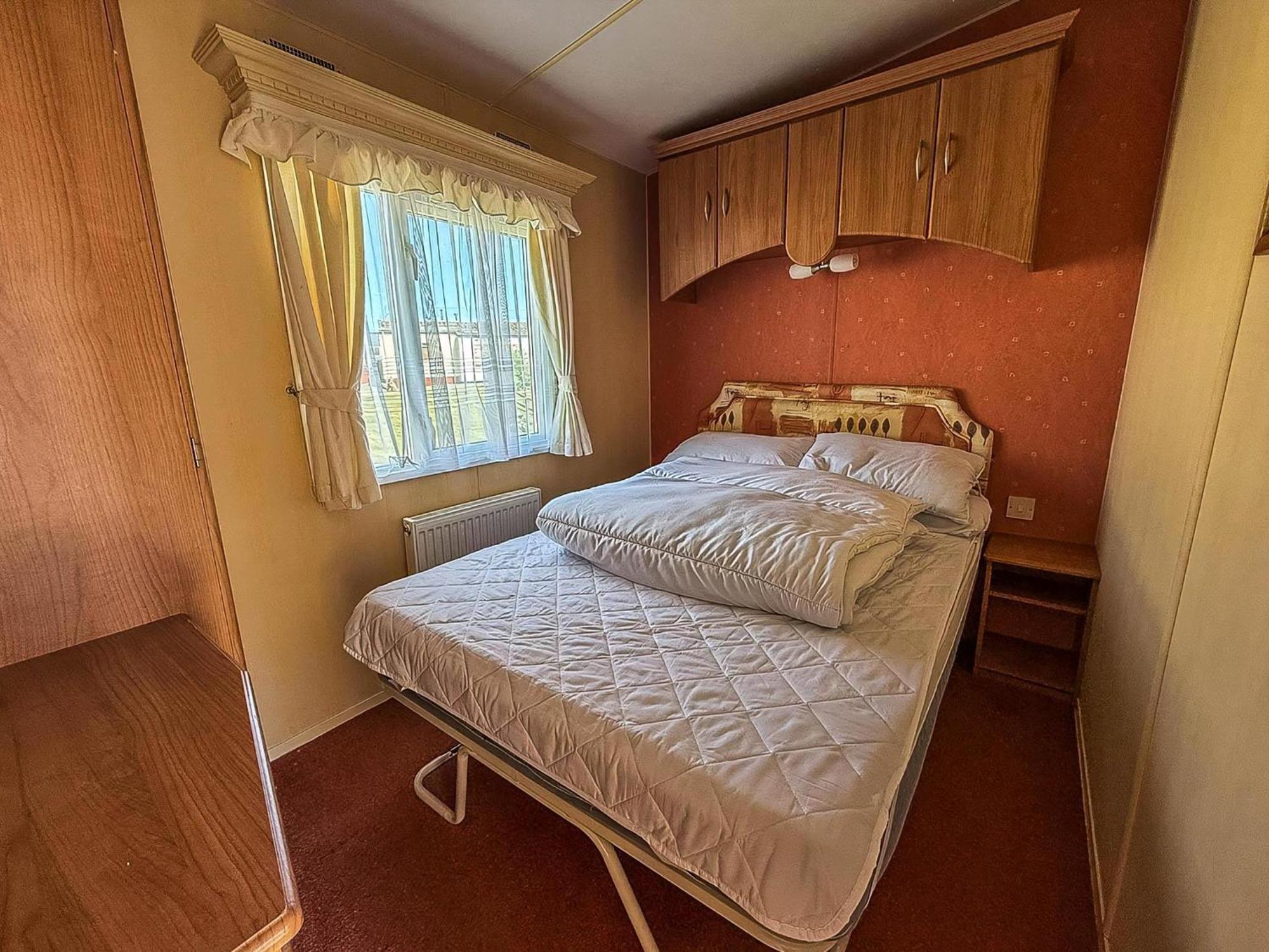 Superb Caravan By The Seaside In Kessingland, Suffolk Ref 90040Sg Benacre エクステリア 写真