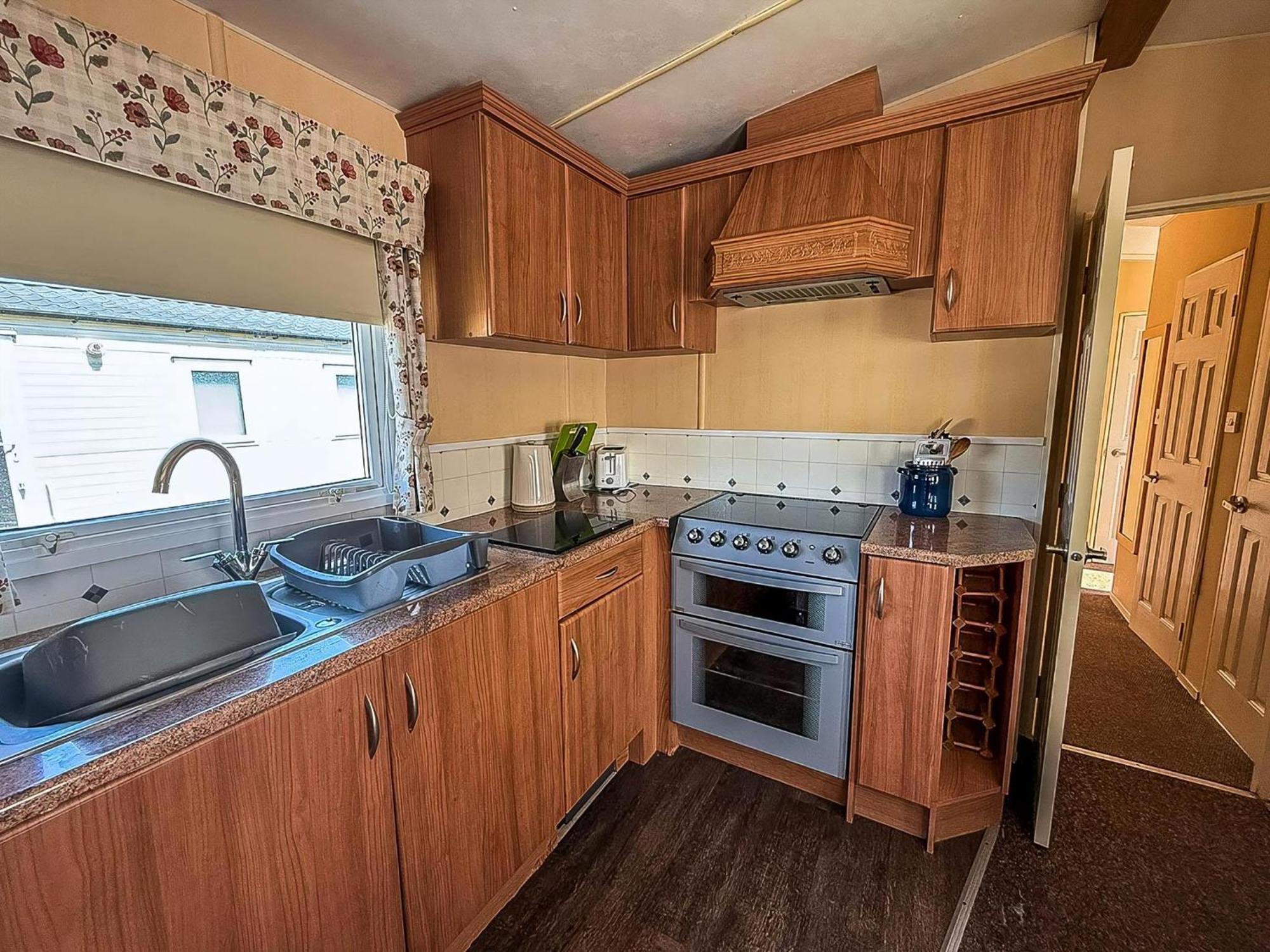 Superb Caravan By The Seaside In Kessingland, Suffolk Ref 90040Sg Benacre エクステリア 写真